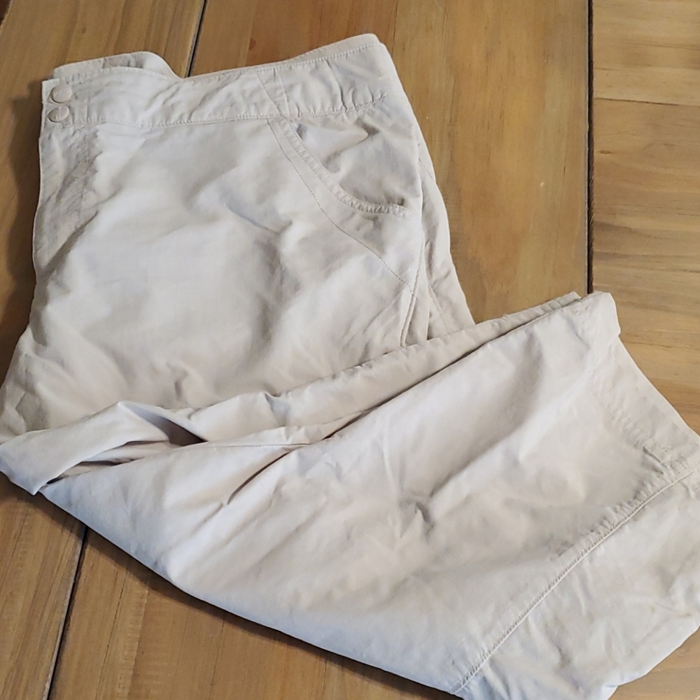 Columbia Capris